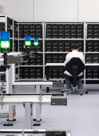 section.home.img1Alt