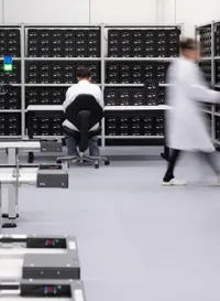 section.ourMission.block2.imgAlt